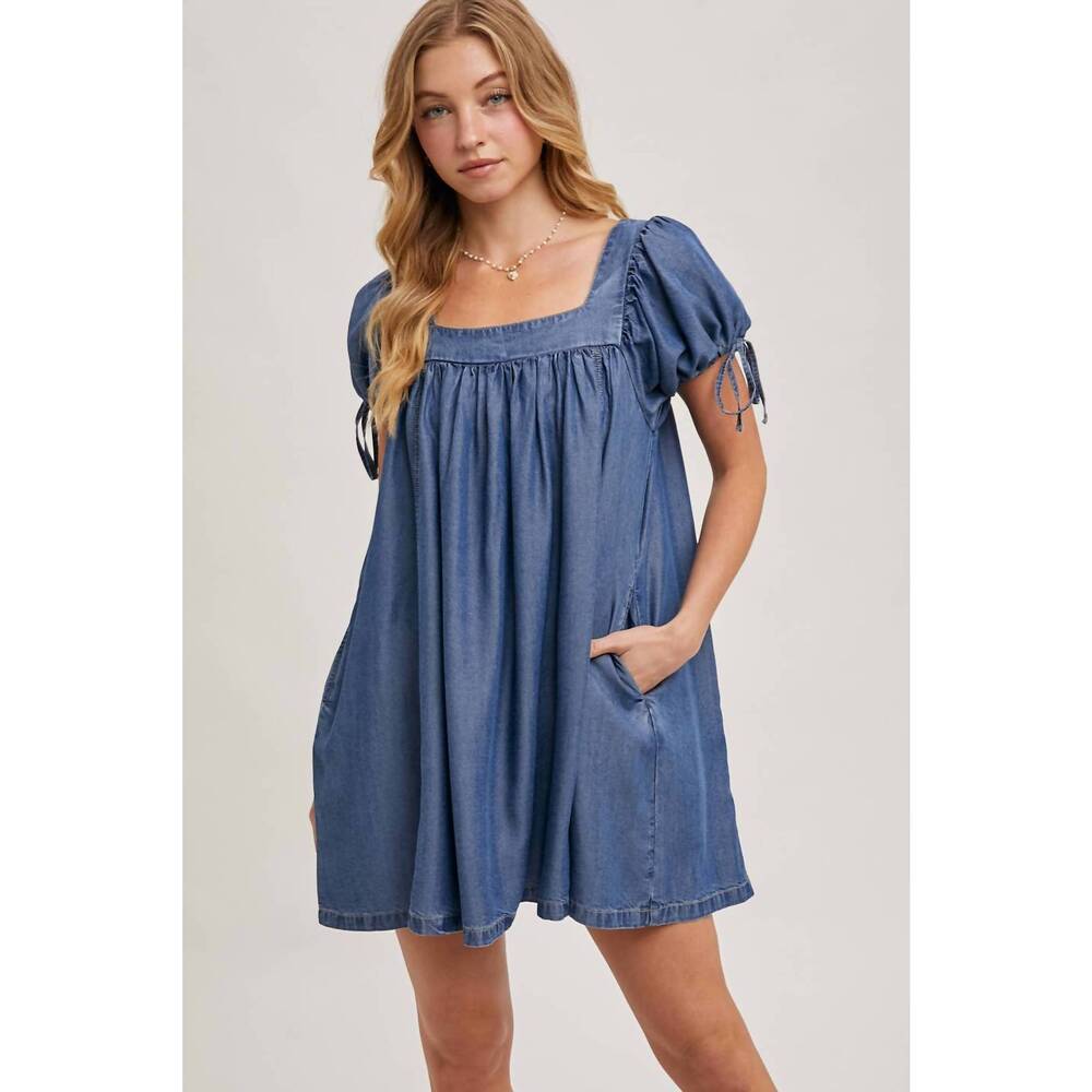 NEW BLUIVY denim square neck babydoll dress with pockets in medium wash